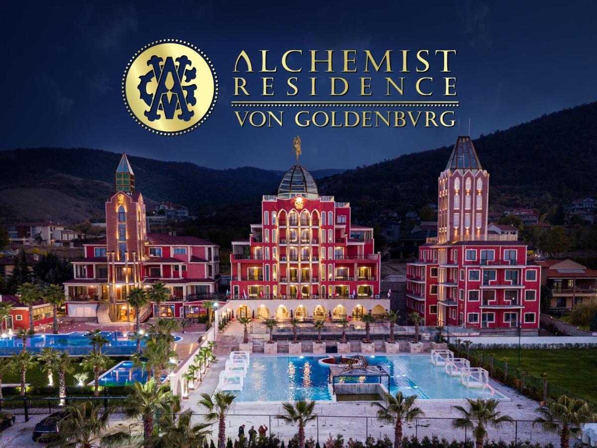 Alchemist Residence Von Goldenburg Belashtitsa Ngoại thất bức ảnh