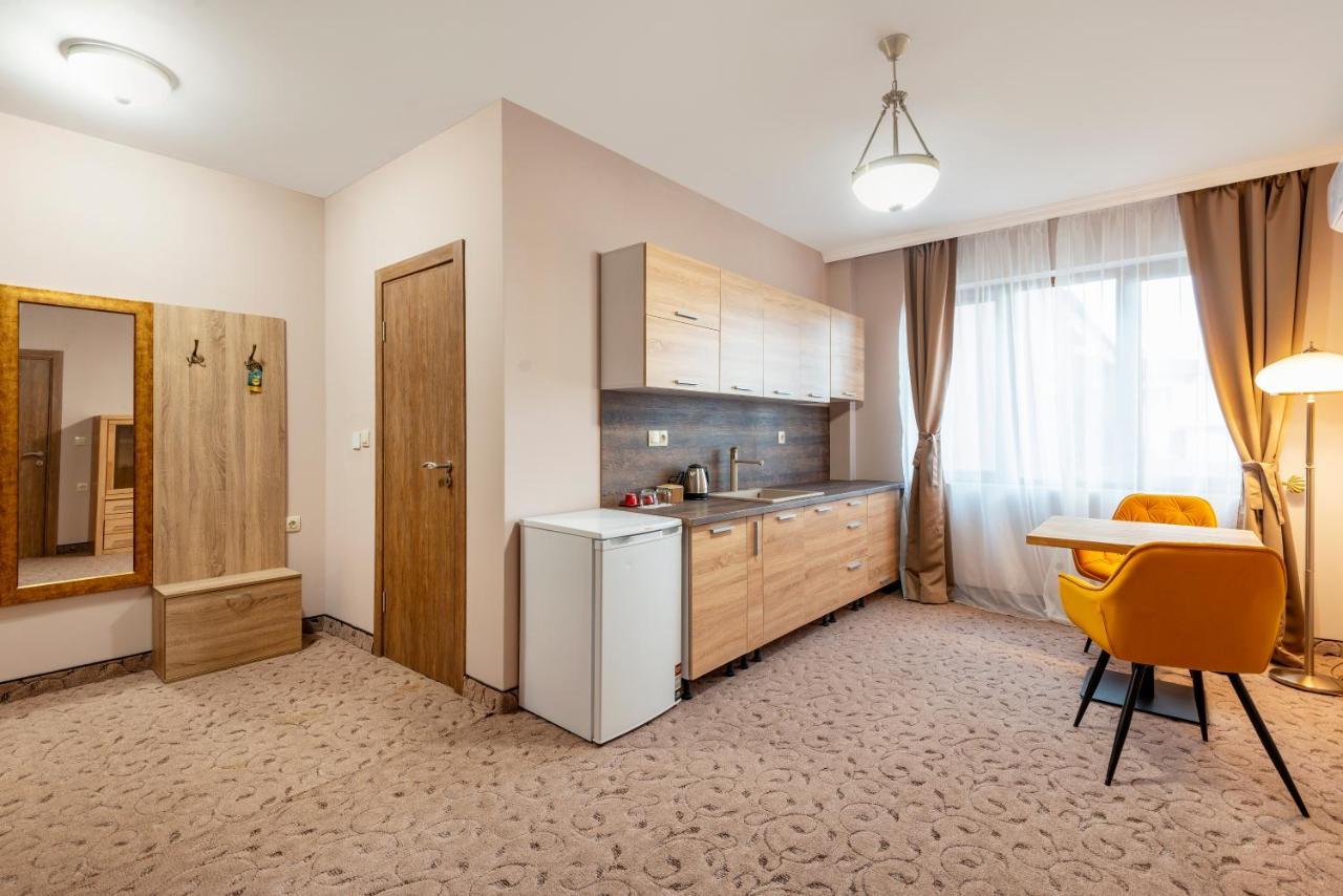 Alchemist Residence Von Goldenburg Belashtitsa Ngoại thất bức ảnh