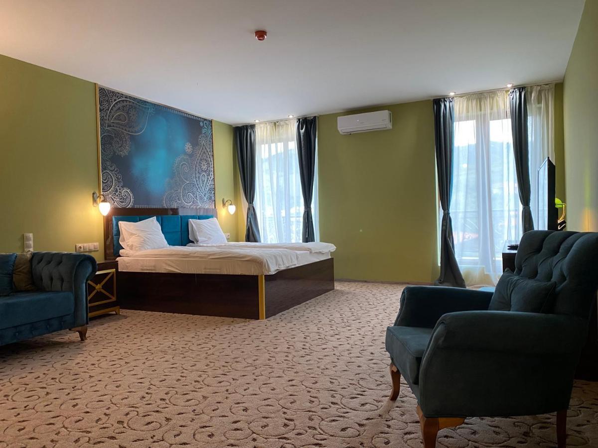 Alchemist Residence Von Goldenburg Belashtitsa Ngoại thất bức ảnh