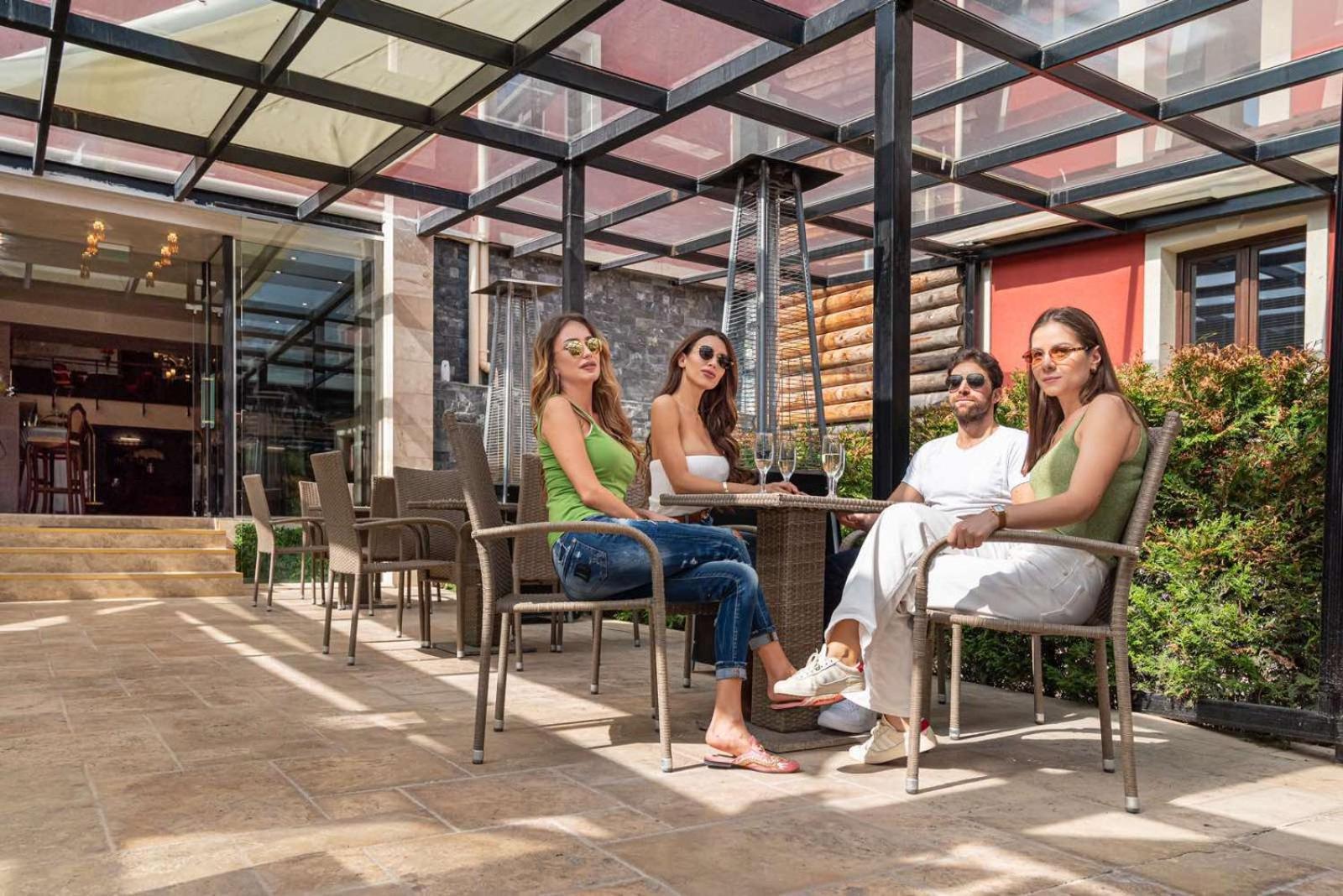 Alchemist Residence Von Goldenburg Belashtitsa Ngoại thất bức ảnh